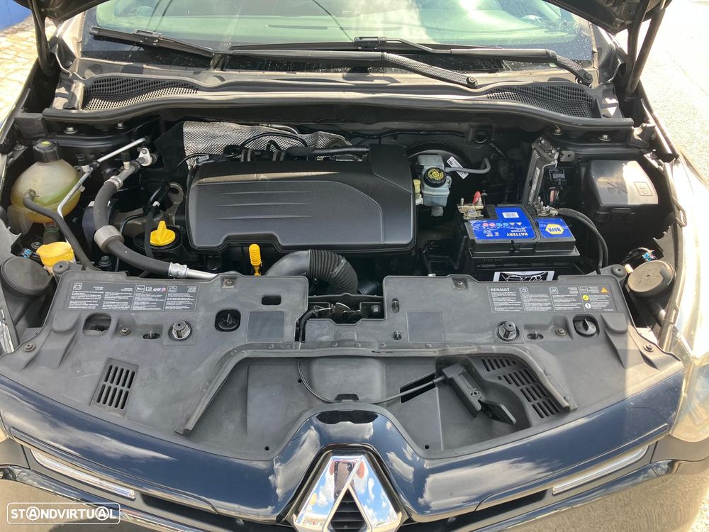 Renault Clio 1.2 16V 75 Experience - 8