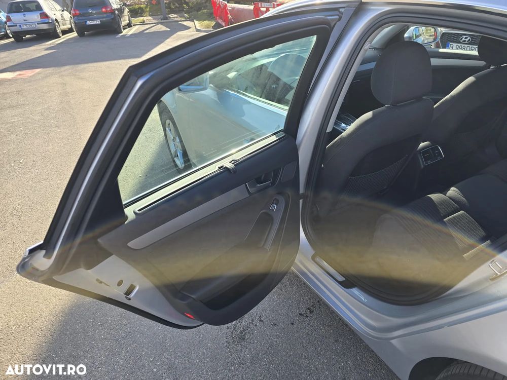 Audi A4 2.0 TDI Multitronic - 12