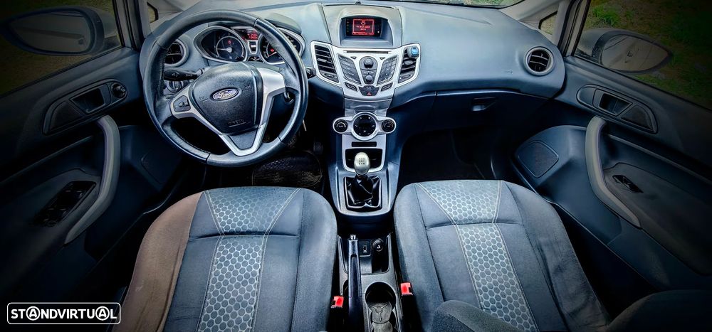 Ford Fiesta 1.4 TDCi Titanium - 8
