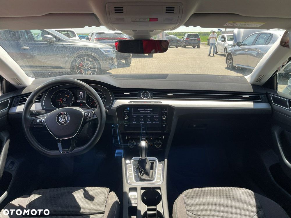 Volkswagen Arteon 2.0 TDI SCR DSG - 11