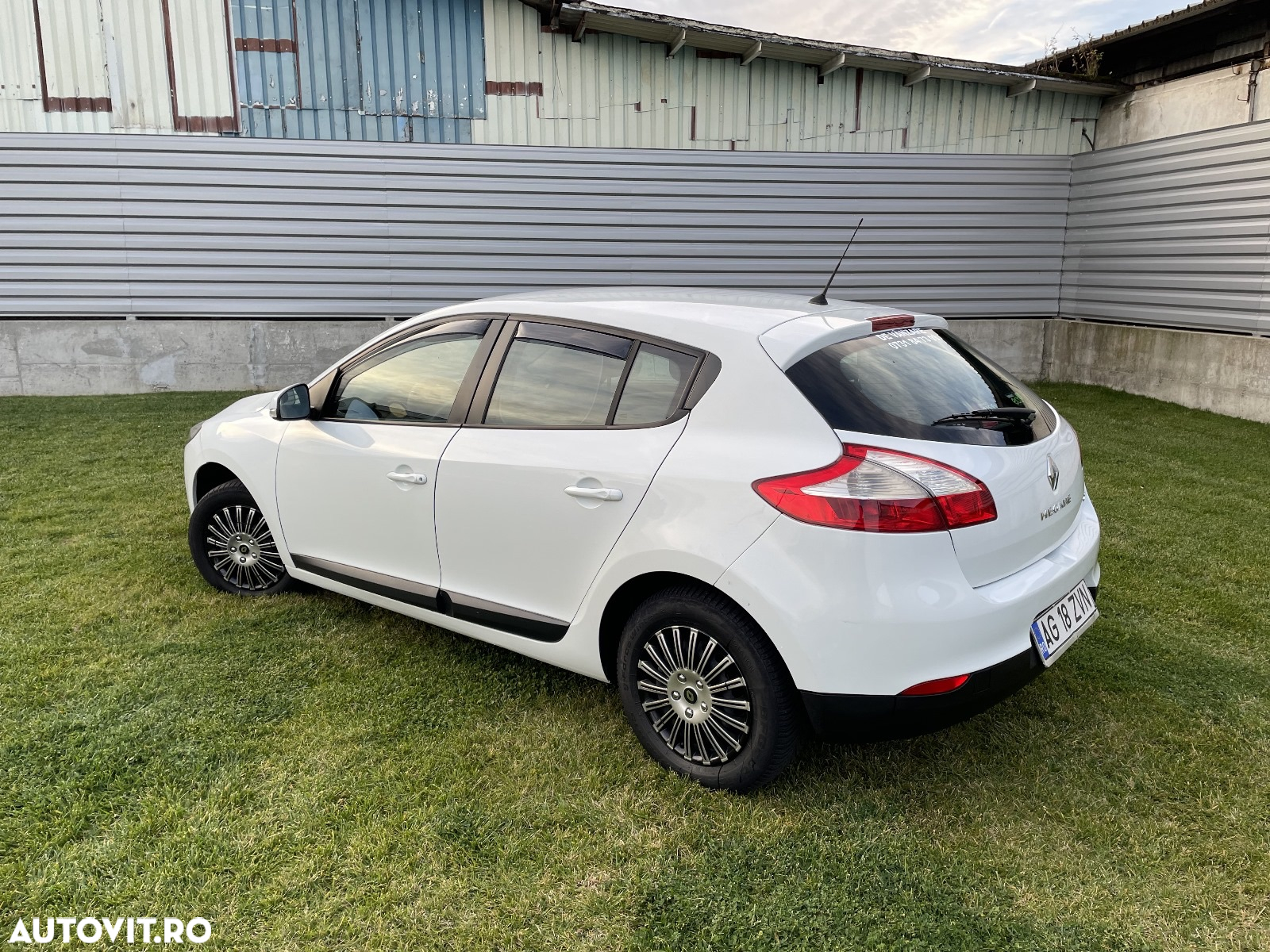 Renault Megane 1.5 dCi Expression - 7