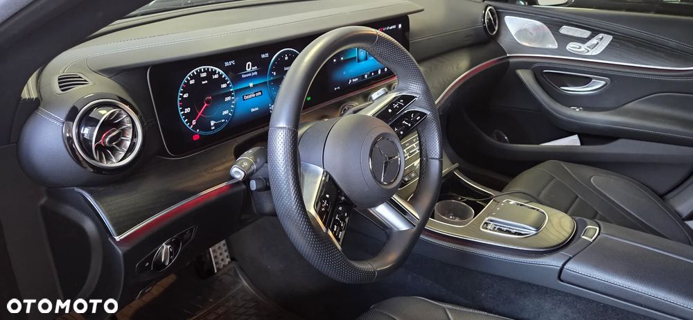 Mercedes-Benz CLS 300 d 4-Matic AMG - 9