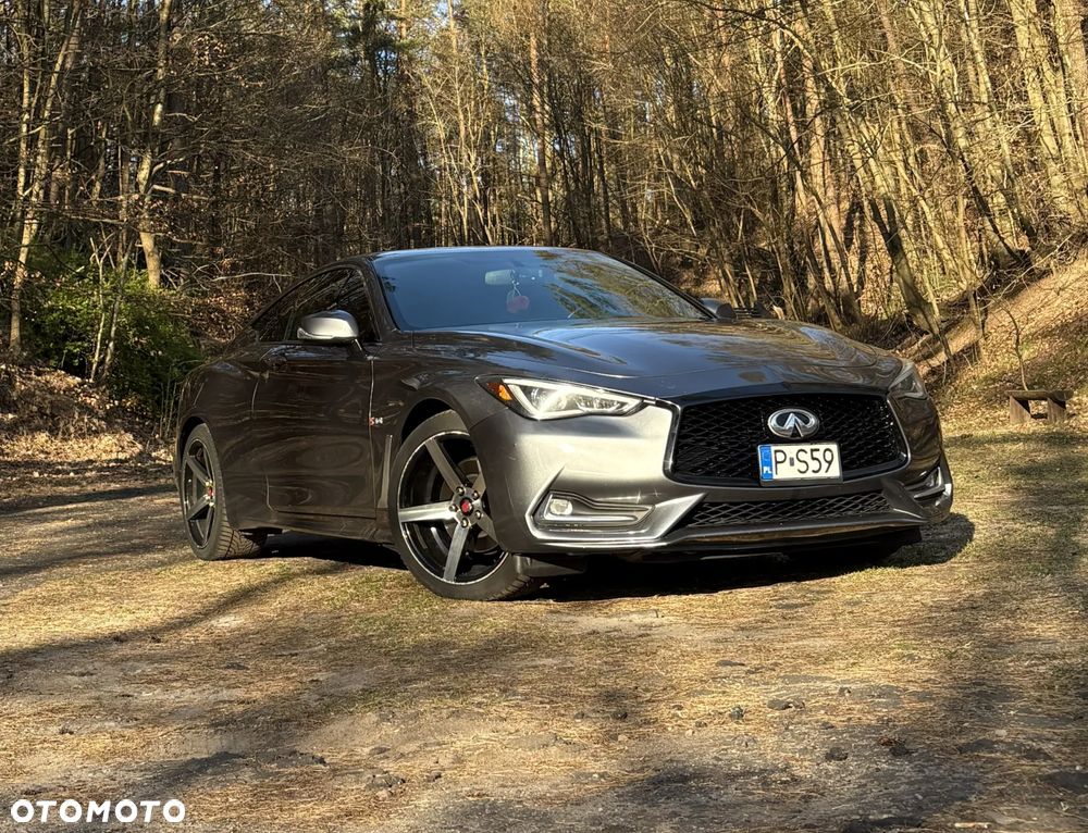 Infiniti Q60 Q60S 3.0t AWD Sport Tech - 4
