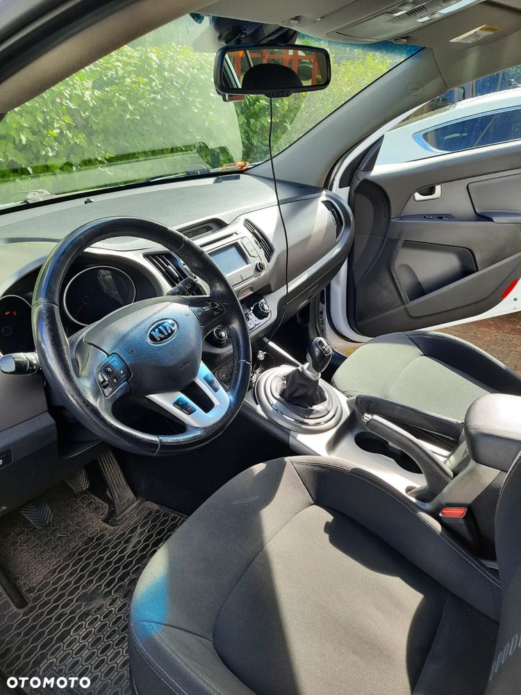 Kia Sportage 1.7 CRDI M 2WD - 8