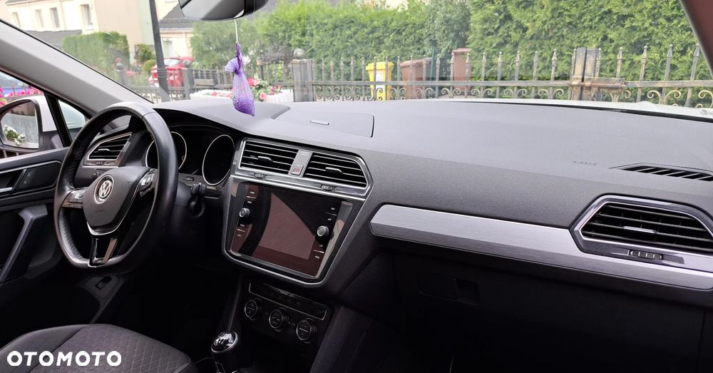 Volkswagen Tiguan 1.4 TSI BMT ACT Comfortline - 9
