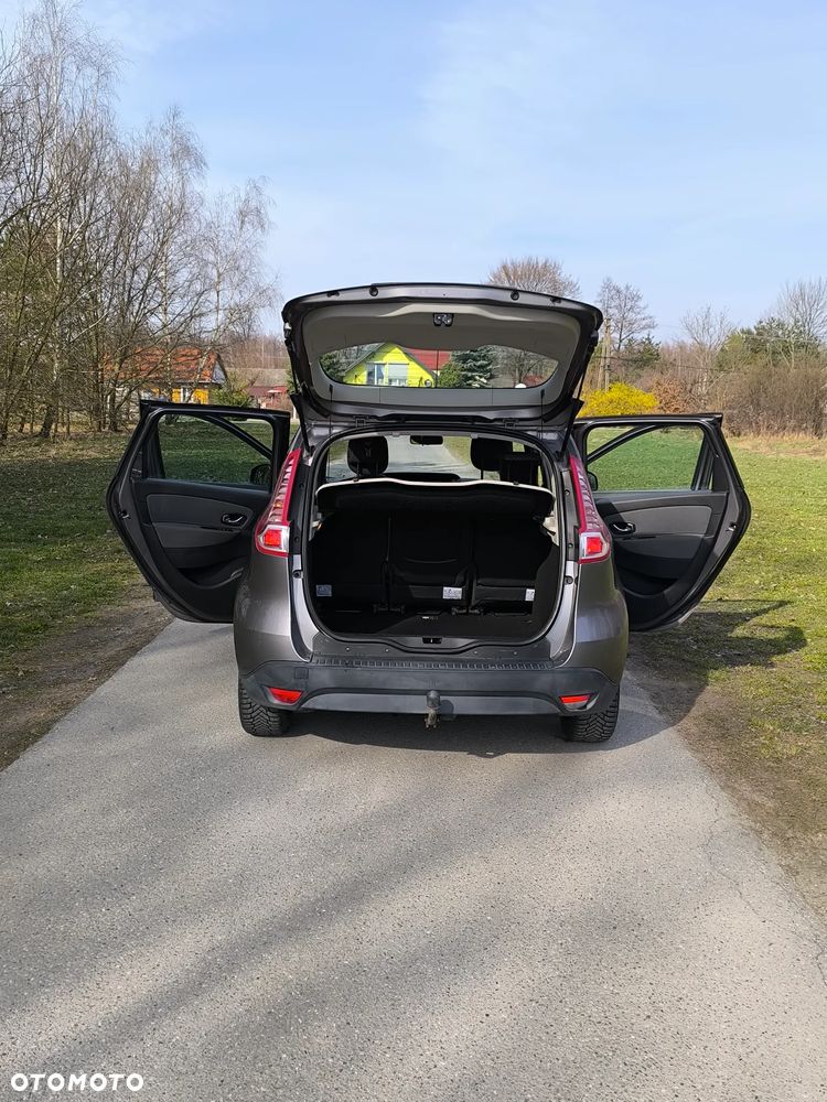 Renault Scenic - 13