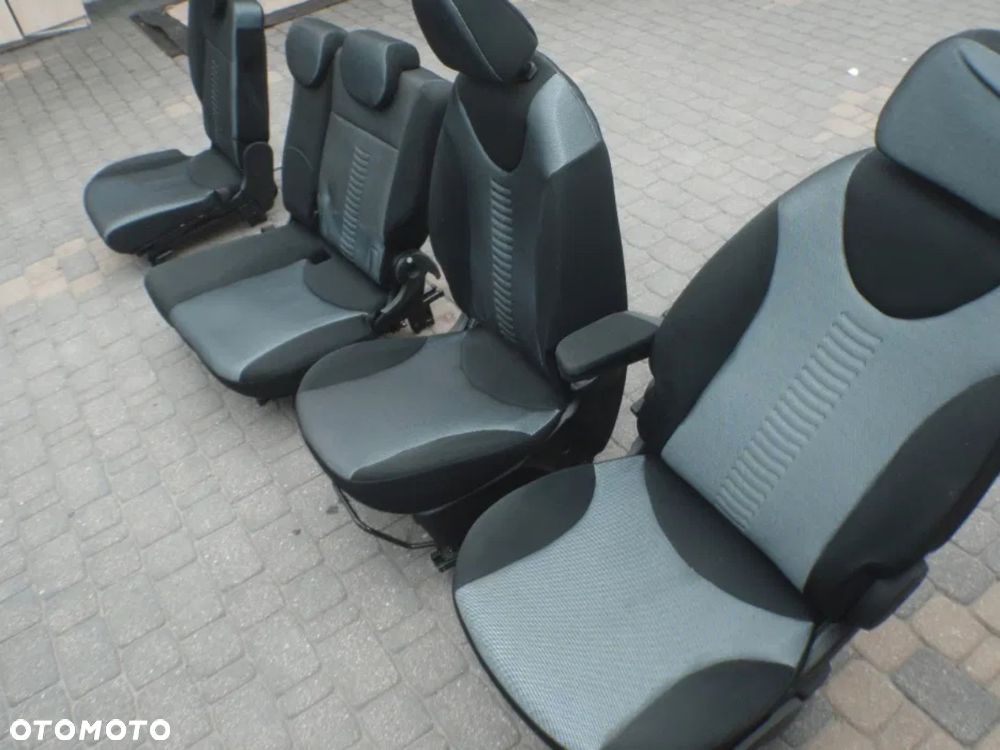 pas pasy tylne center fiat idea musa Dużo części - 1