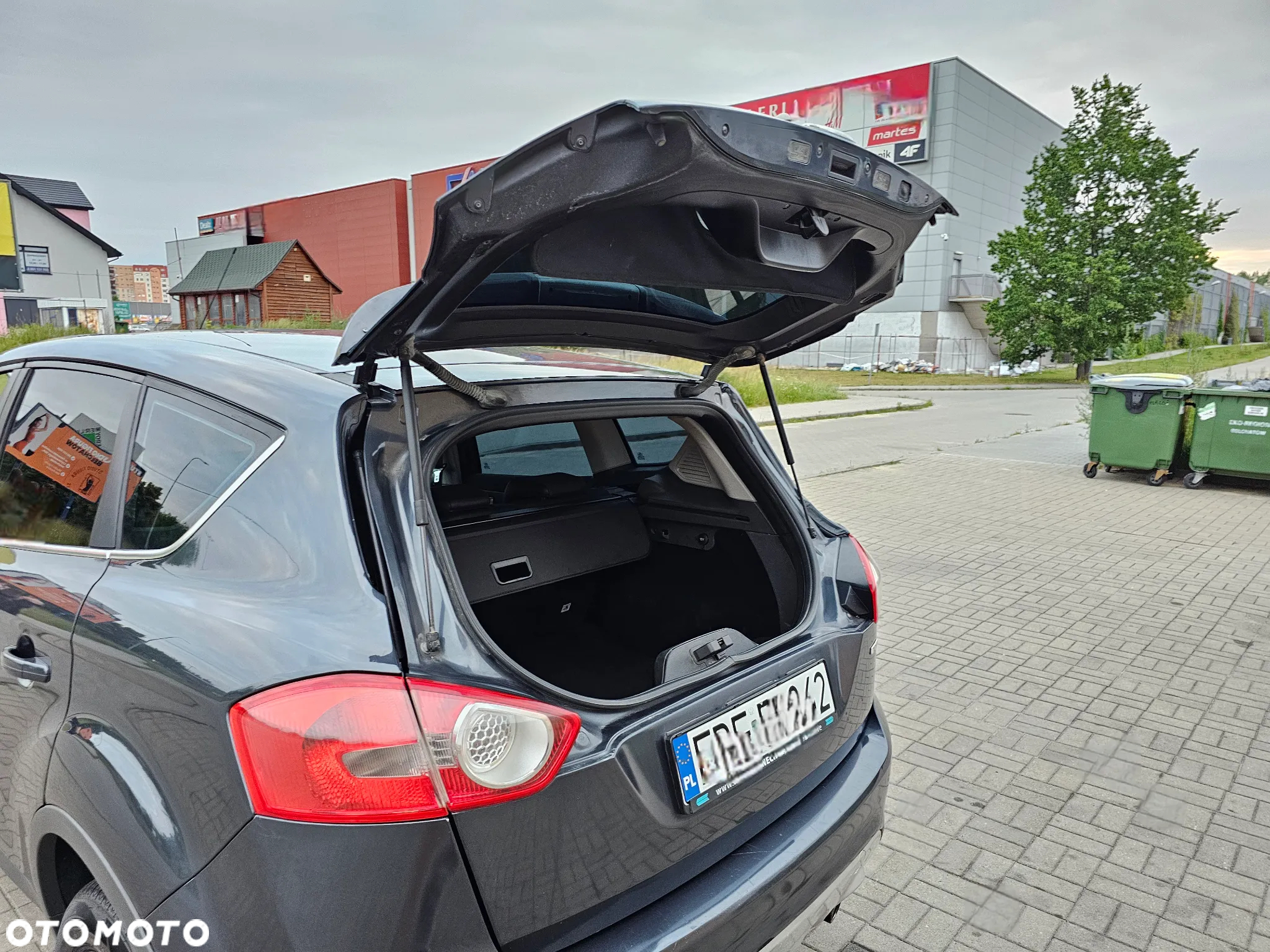 Ford Kuga 2.0 TDCi 4x4 Titanium - 28