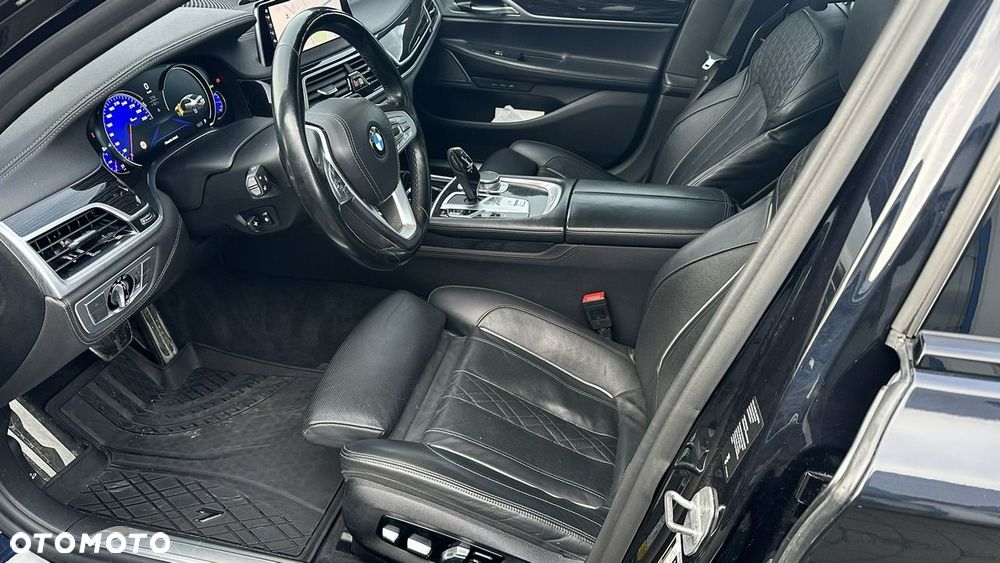 BMW Seria 7 - 7