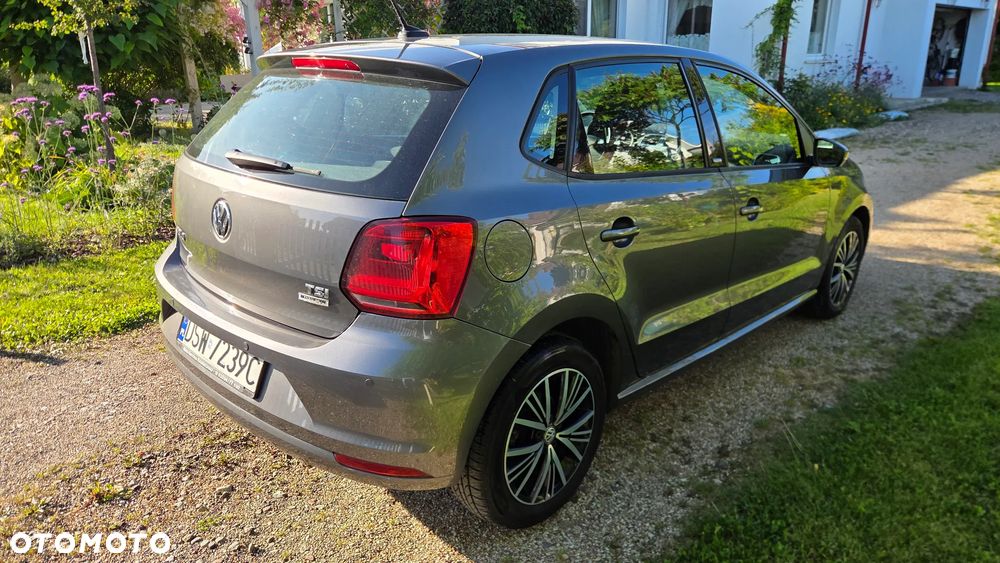 Volkswagen Polo 1.2 TSI Blue Motion Technology DSG Allstar - 2