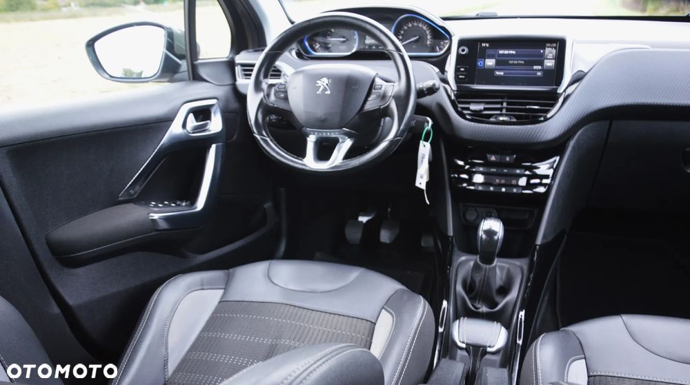 Peugeot 2008 - 18