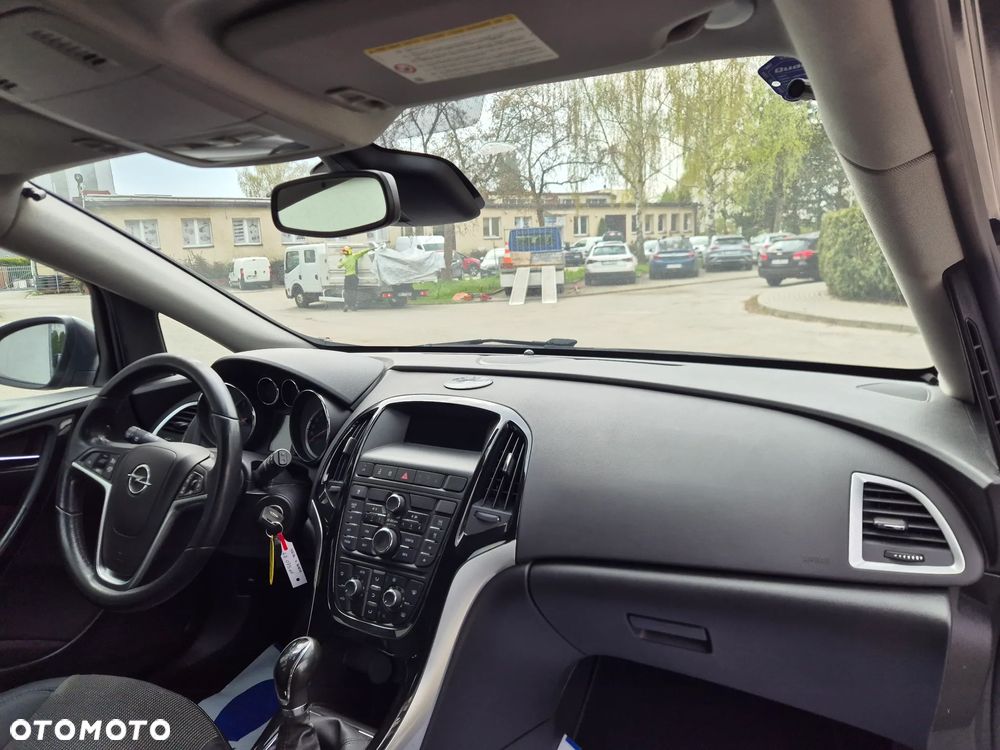 Opel Astra 1.4 T Cosmo S&S EU6 - 12