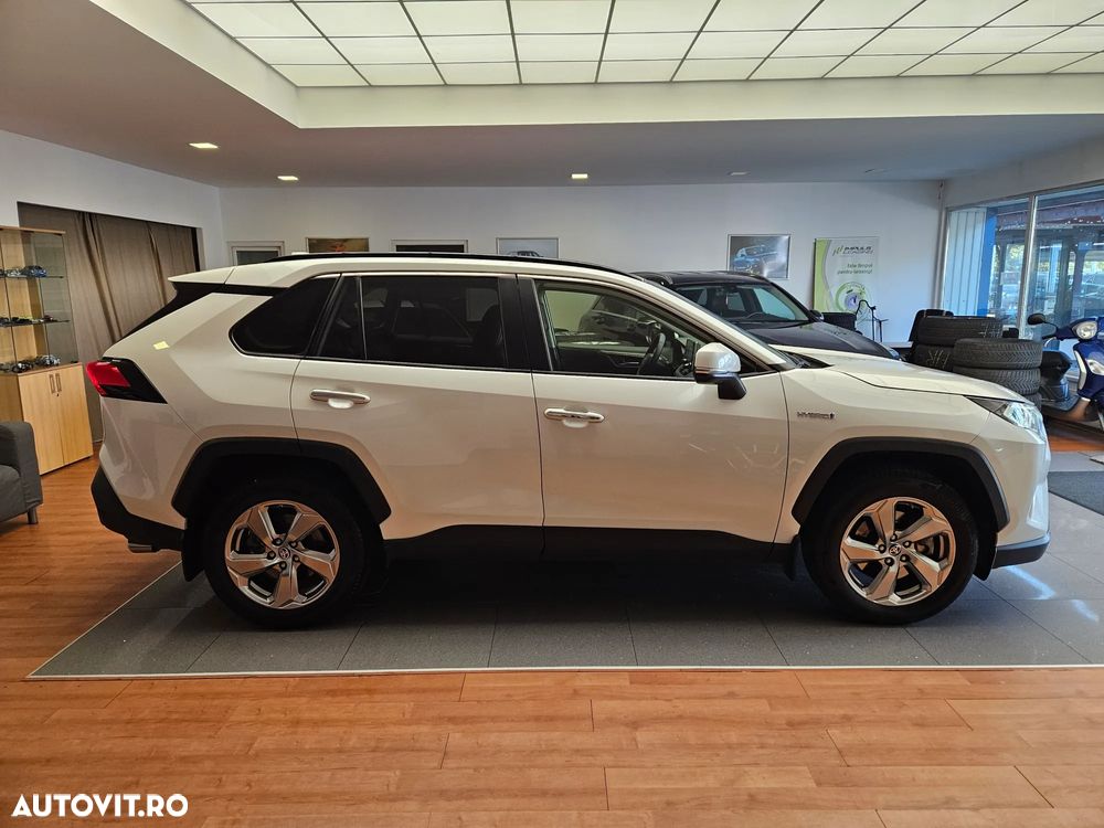 Toyota RAV4 2.5 Hybrid VVT-iE 4x4 Luxury - 4
