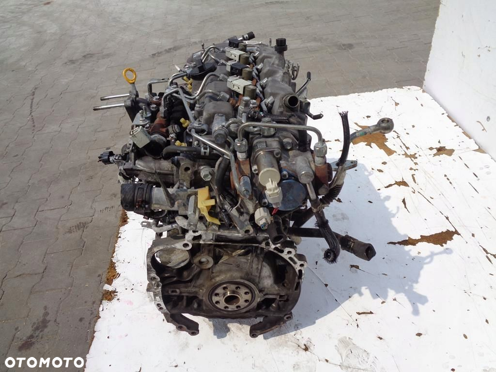 SILNIK 2AD 5 WTRYSK TOYOTA AVENSIS T27 2.2 D4D 88T - 3