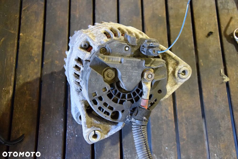 Opel Corsa D Alternator 13222930 0124325171 1.2 1.4 Astra Meriva - 1