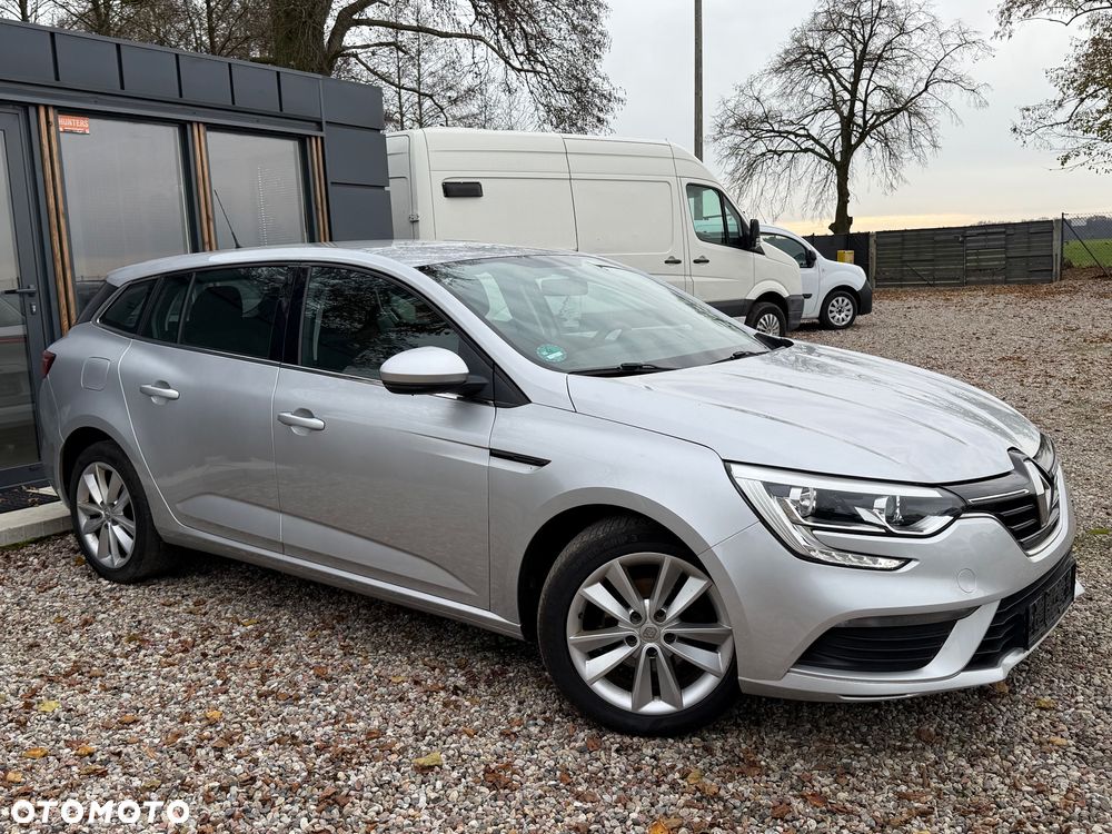 Renault Megane 1.2 Energy TCe Bose - 5