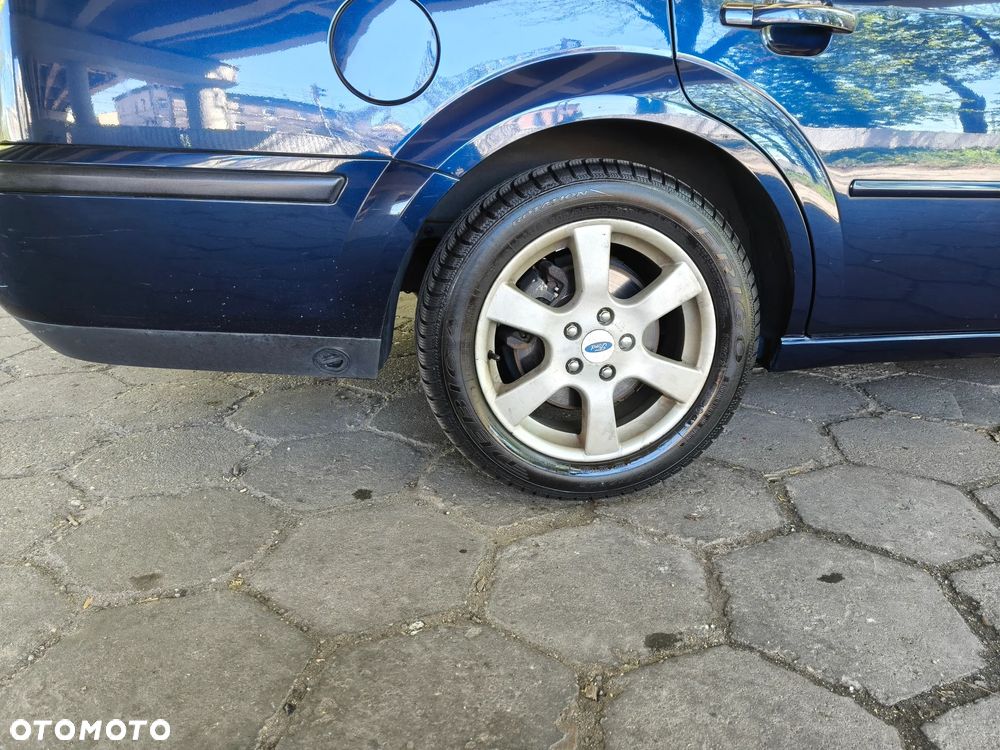 Ford Mondeo 1.8 Ghia - 6