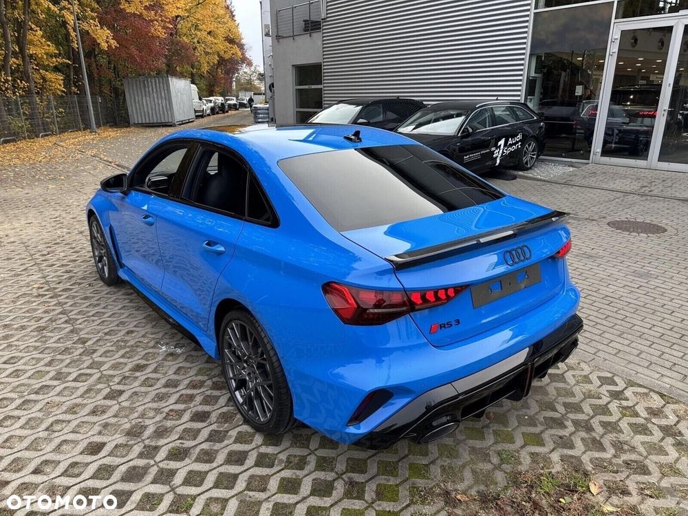 Audi RS3 Limousine TFSI Quattro S tronic - 11