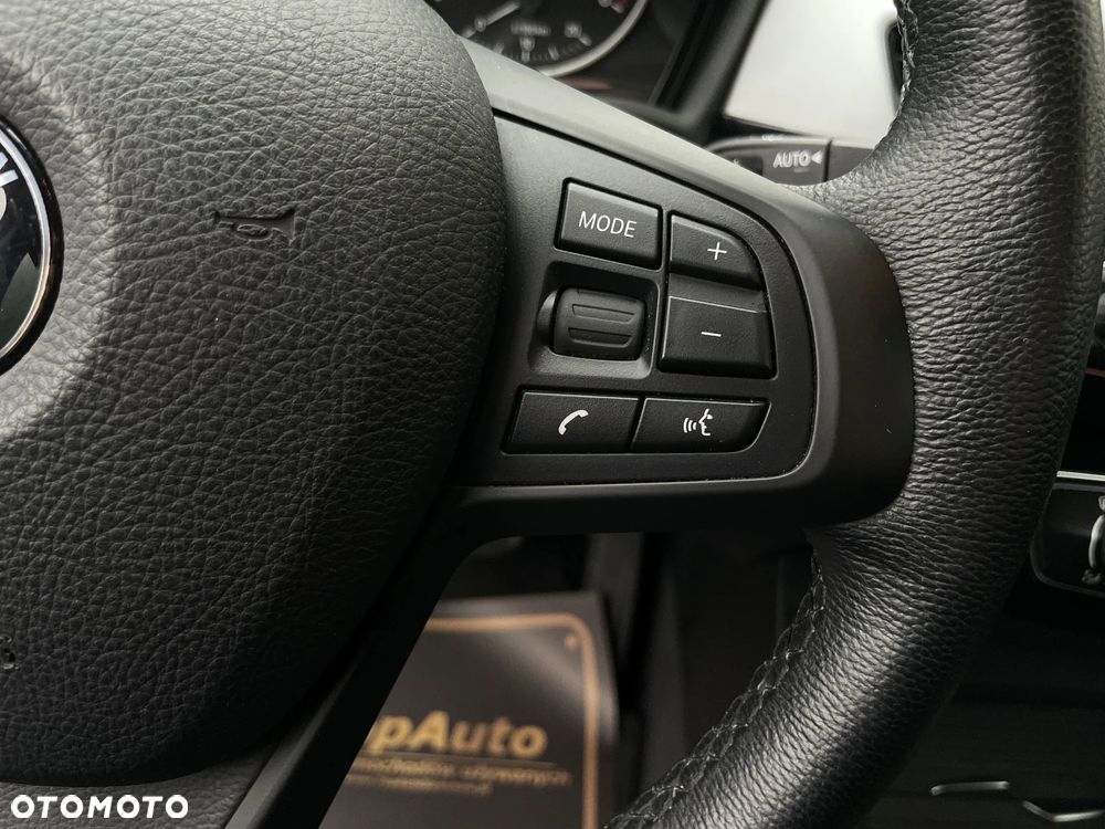 BMW X1 sDrive18d Advantage - 23