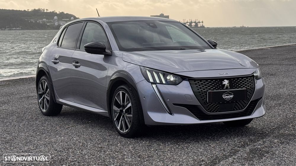 Peugeot 208 1.2 PureTech GT EAT8 - 35