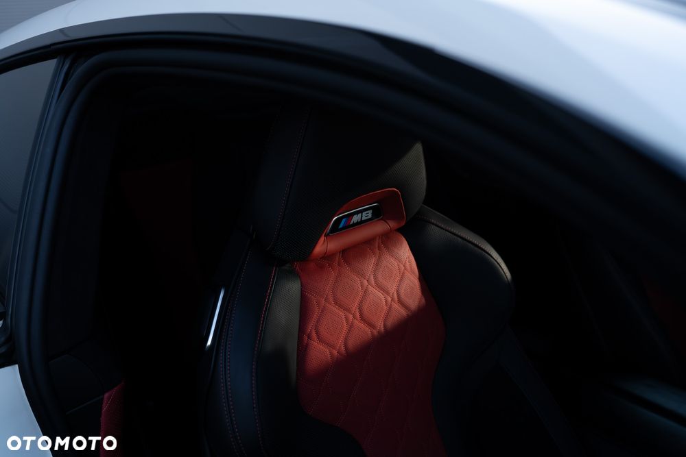 BMW M8 - 20