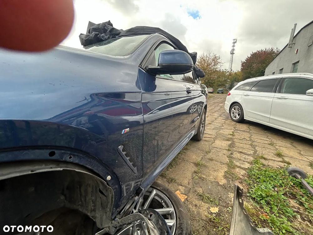 BMW X3 xDrive20i - 17