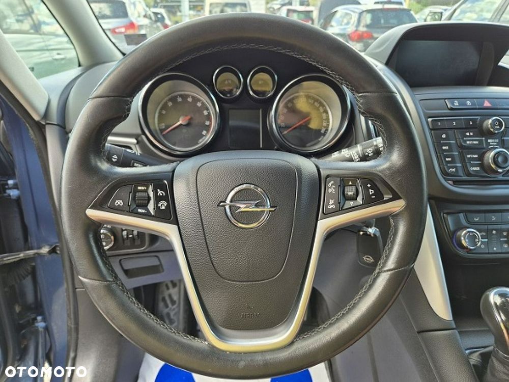 Opel Zafira - 26