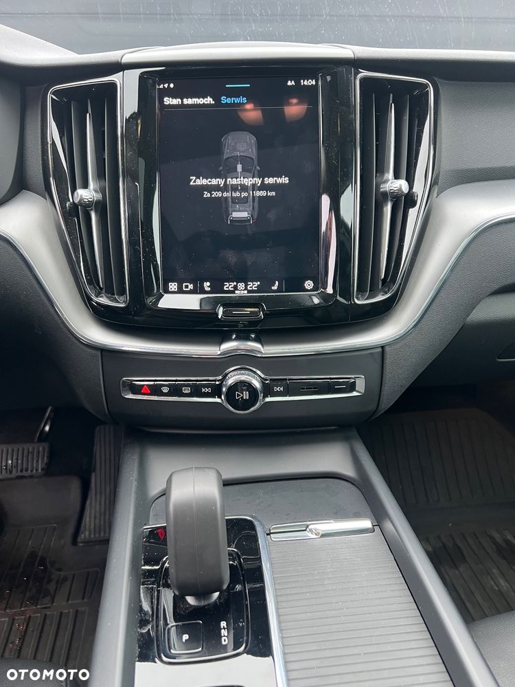 Volvo XC 60 B5 B AWD R-Design - 14
