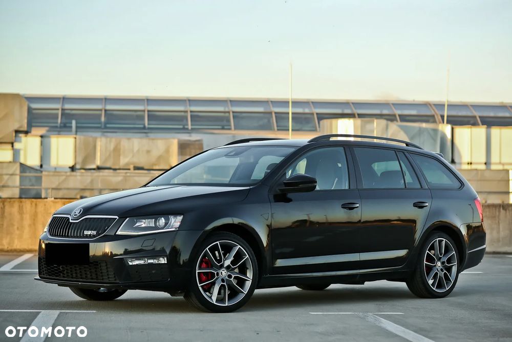 Skoda Octavia 2.0 TDI DSG RS - 8