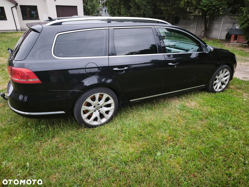 Volkswagen Passat - 2