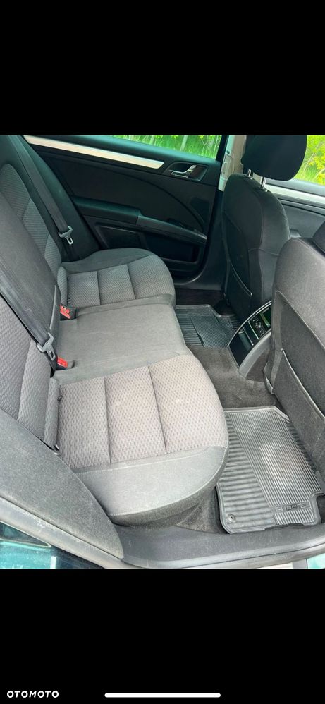 Skoda Superb 2.0 TDI Elegance DSG - 18