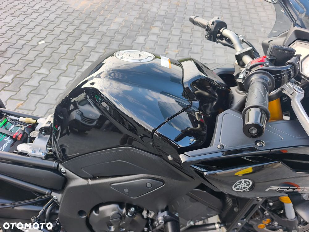 Yamaha FZ8 - 38