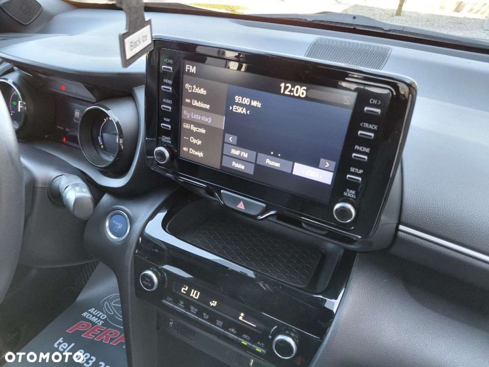 Toyota Yaris Cross - 16