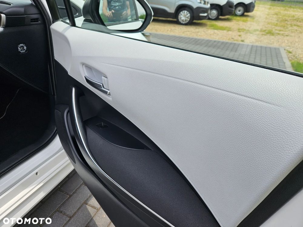 Toyota Corolla 1.8 Hybrid Comfort - 30