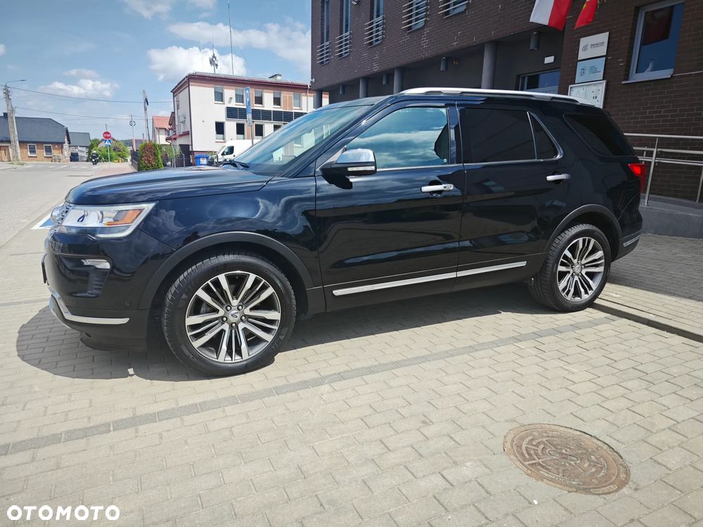 Ford Explorer - 3