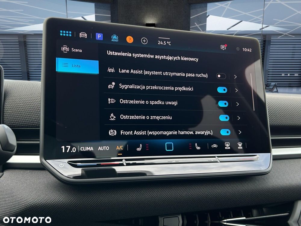 Volkswagen T-Roc 1.5 eTSI Life DSG - 21