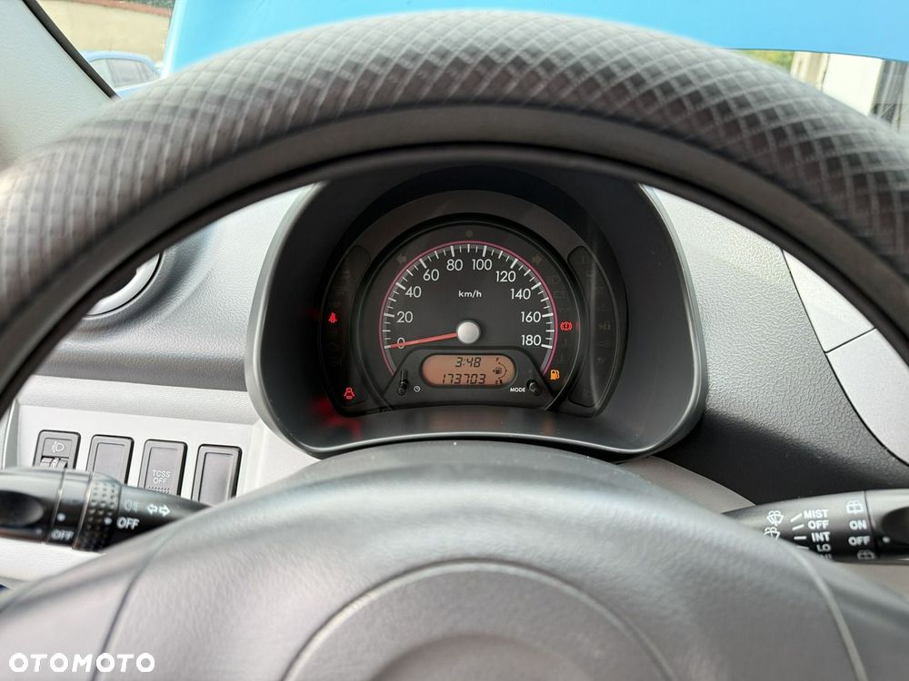 Suzuki Alto 1.0 Club City - 26