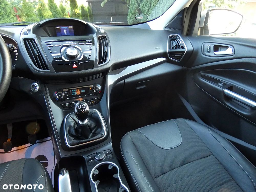 Ford Kuga 1.5 EcoBoost FWD Titanium ASS GPF - 24