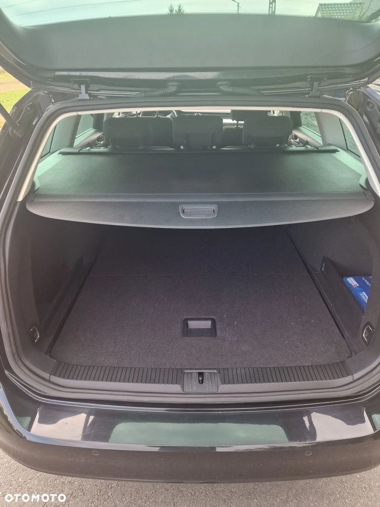 Volkswagen Passat Variant 2.0 TDI (BlueMotion Technology) Comfortline - 12