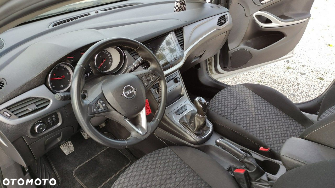 Opel Astra - 19