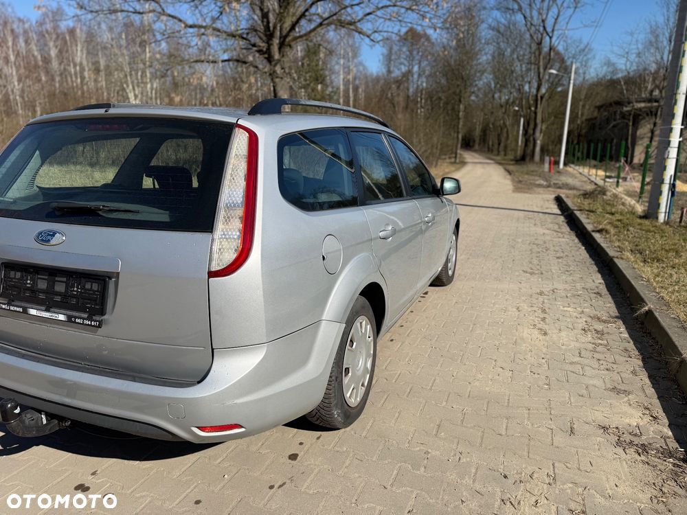 Ford Focus SW 1.6 TDCi DPF Silver Magic - 5