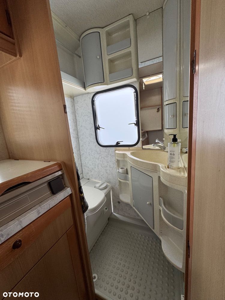 Adria UNICA 462 - 19