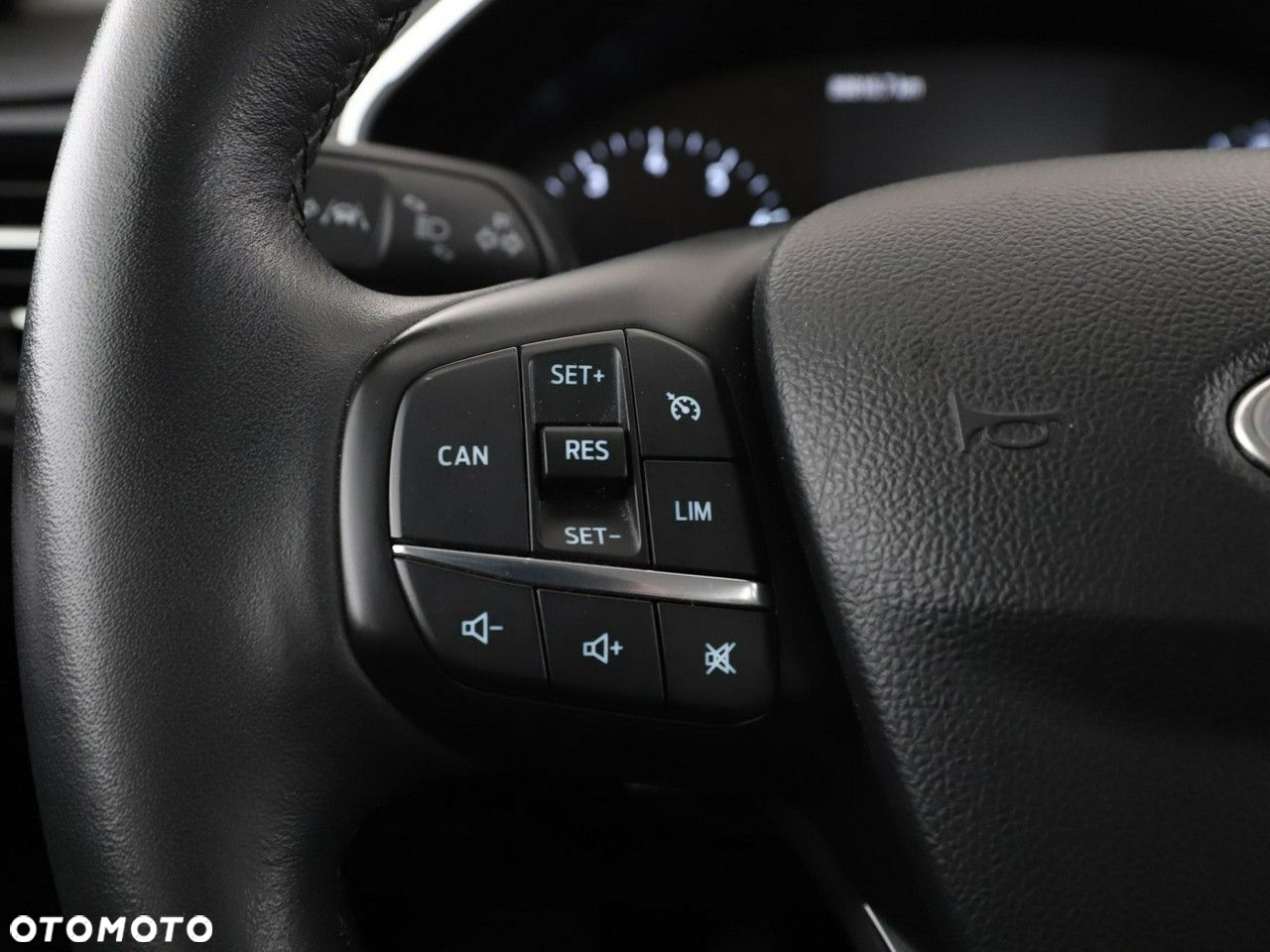 Ford Focus - 31