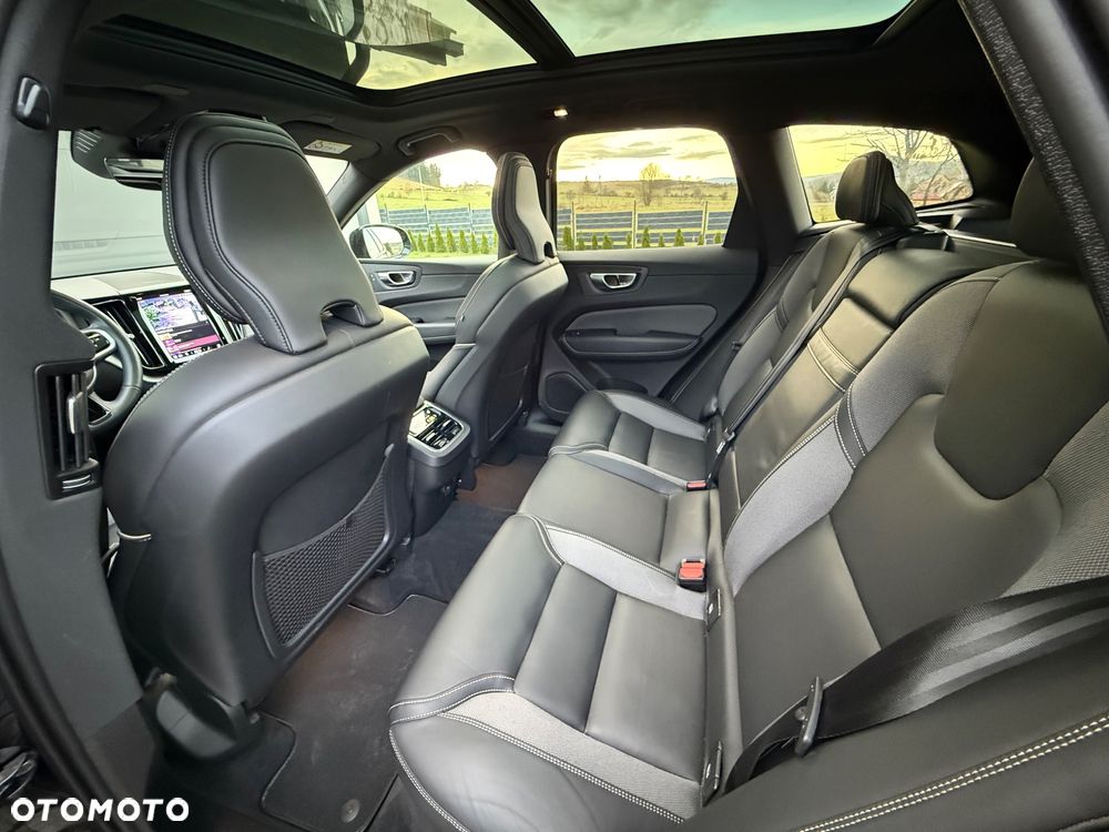 Volvo XC 60 B4 D AWD Geartronic RDesign - 22