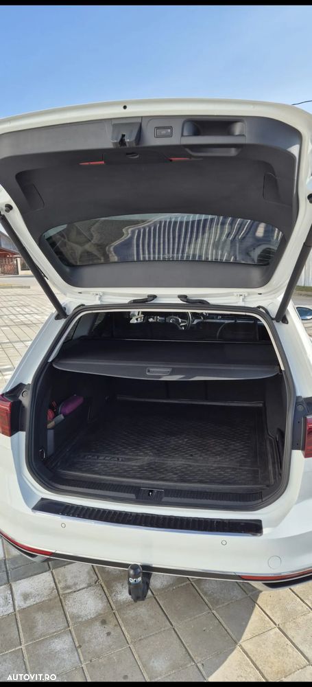 Volkswagen Passat 2.0 TDI DSG 4Motion Highline - 3