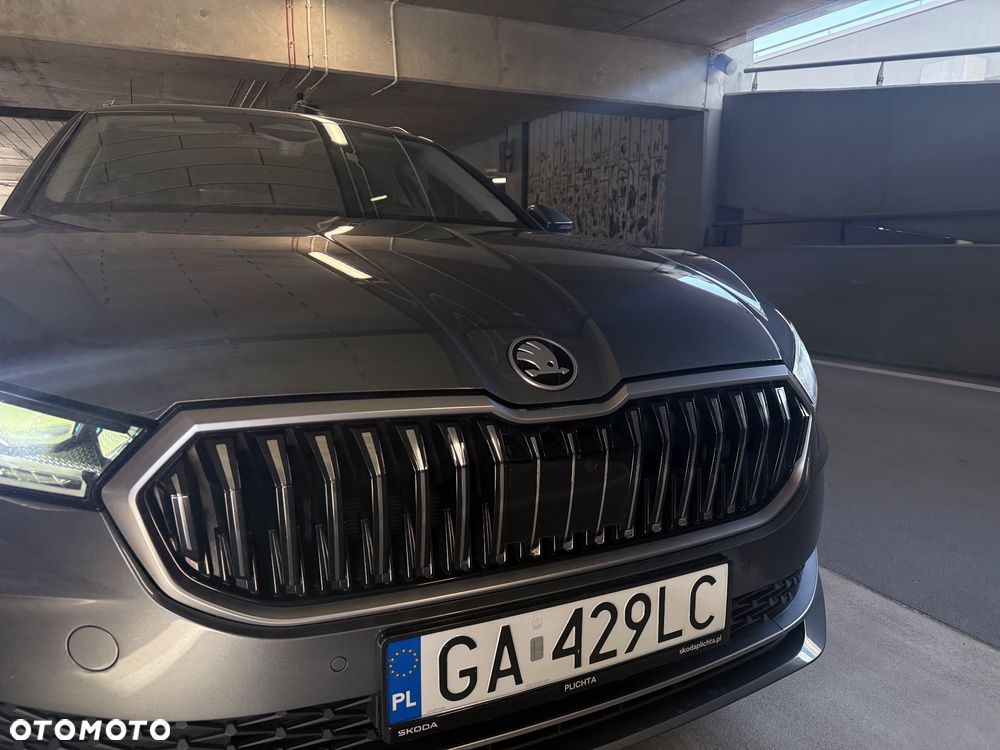 Skoda Superb 2.0 TDI SCR L&K DSG - 5