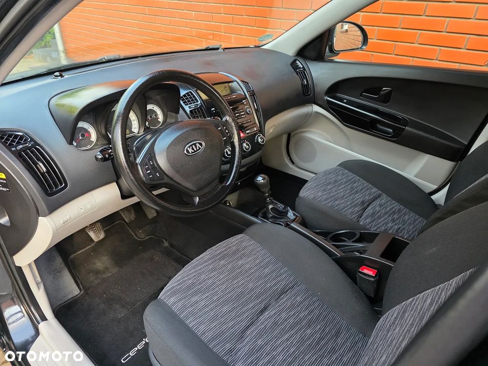Kia Ceed 1.4 CVVT EX - 14