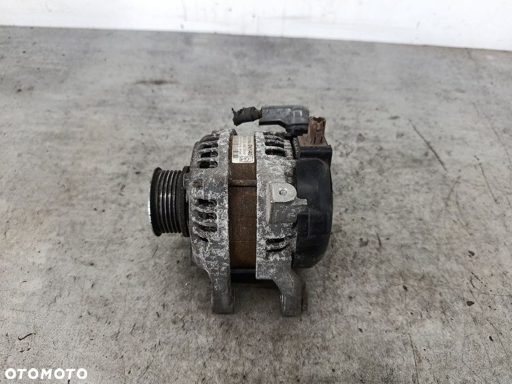 ALTERNATOR TOYOTA YARIS III 27060-0N140 DENSO 1.4 D-4D - 1