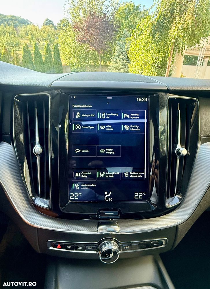 Volvo XC 60 B4 D AWD Geartronic Inscription - 17