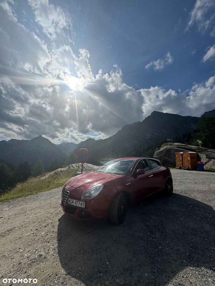 Alfa Romeo Giulietta 1.6 JTDM Distinctive - 9